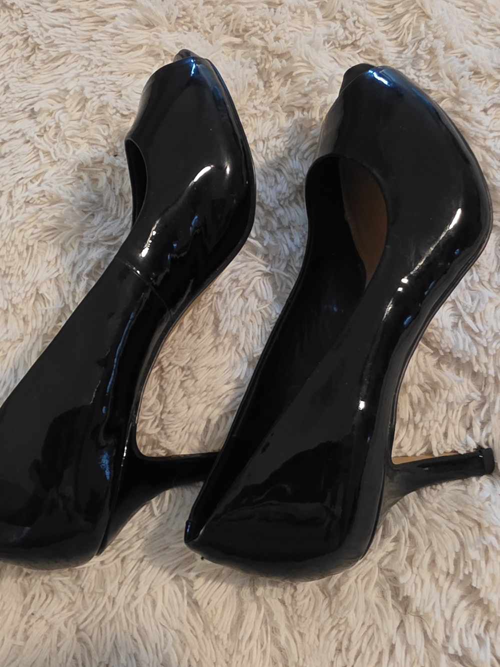 Vince Camuto Classic Kiraa Black Patent, Peep Toe High Heel Pumps Size 6.5B/36.5